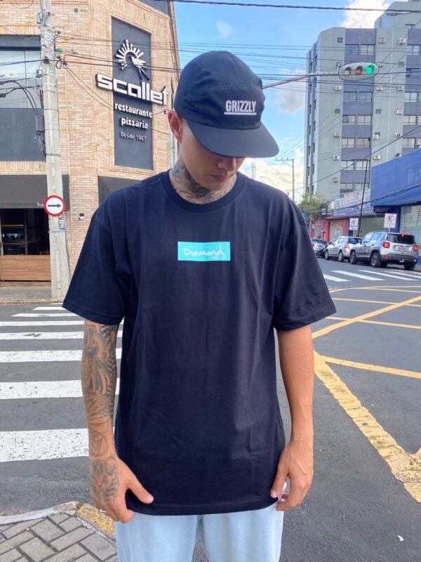 CAMISETA DIAMOND OG SCRIPT - Imagem 2