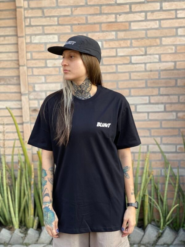 CAMISETA BLUNT BOOM PRETO