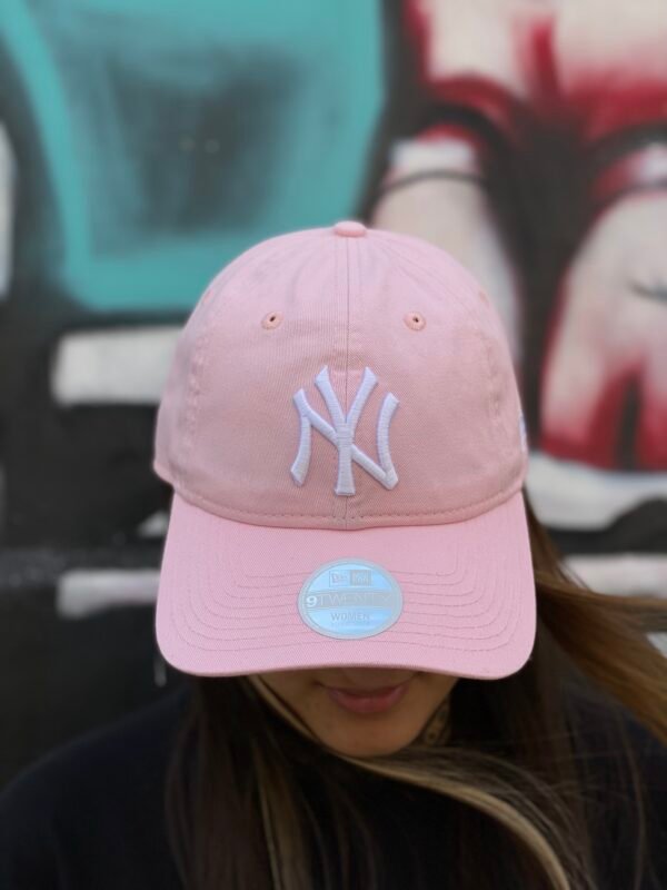 BONÉ NEW ERA ABA CURVA NY FEMININO ROSA