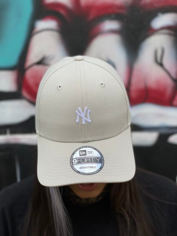 BONÉ NEW ERA ABA CURVA MLB MINI NY BEGE