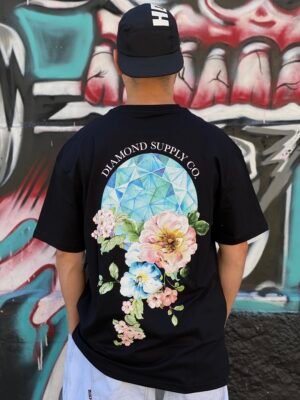 CAMISETA DIAMOND FLOWERS PRETA