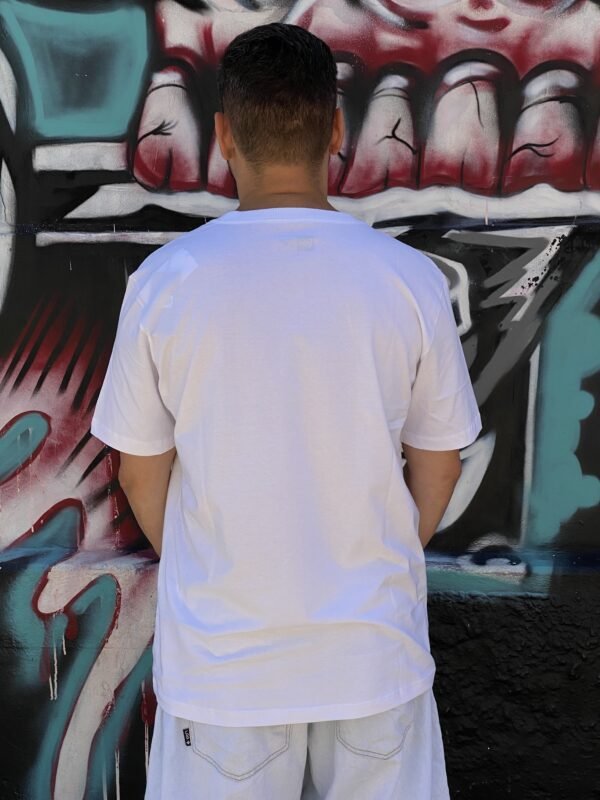 CAMISETA NEW ERA BORDADO BRANDED BRANCO - Imagem 3