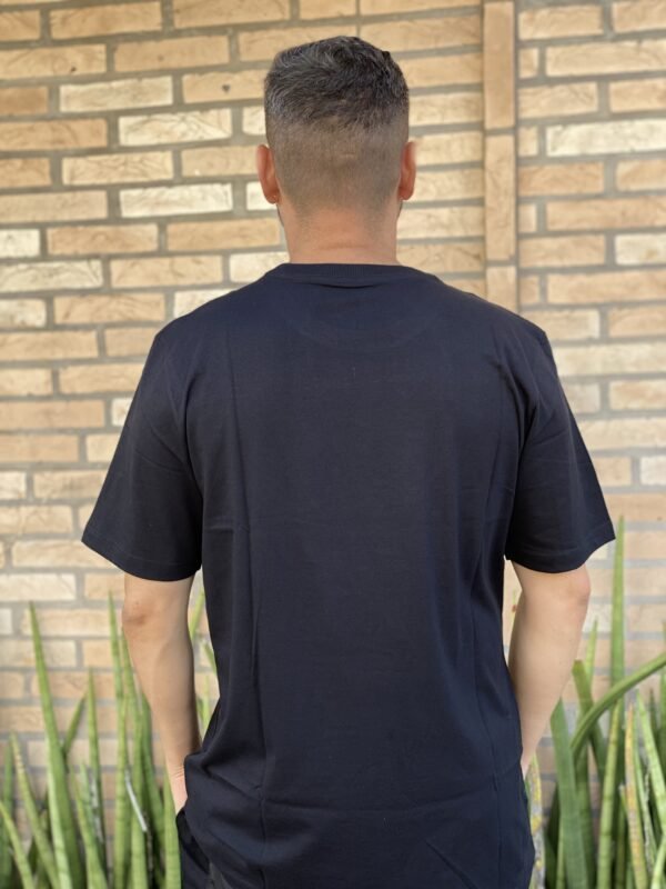 CAMISETA NEW ERA LOGO LA PRETO - Imagem 3
