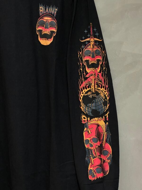 CAMISETA ML BLUNT FIRE SKULL PRETO - Imagem 6