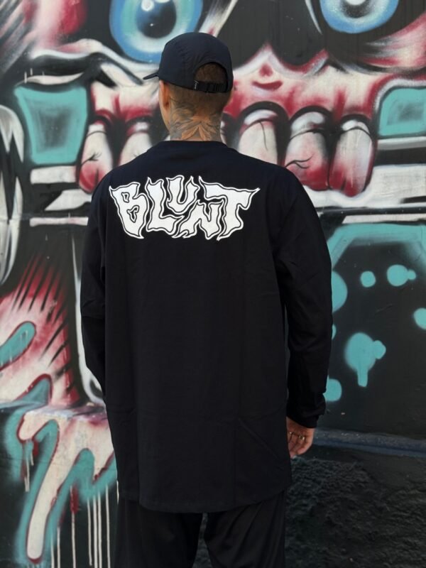 CAMISETA ML BLUNT ALLIGRAPHY PRETO - Imagem 2