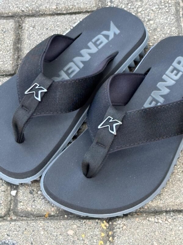 Chinelo Kenner Kivah Preto Cinza - Imagem 3
