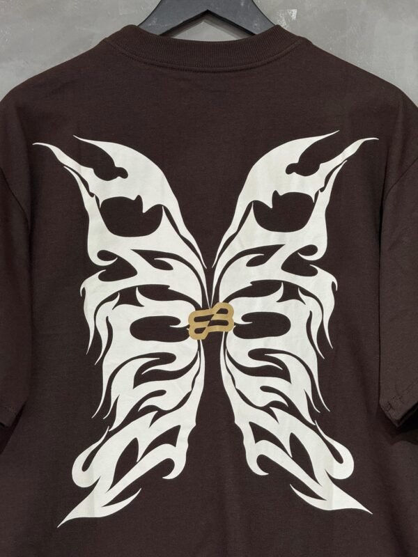 Camiseta Blunt Butterfly B Marrom - Imagem 4