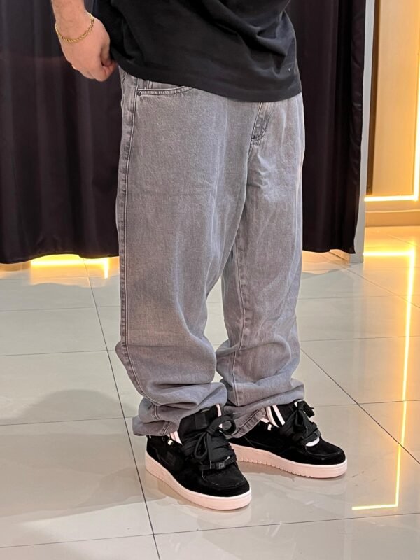 Calça Balão Jeans Estonado Claro - Imagem 4