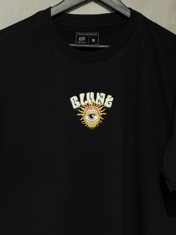 Camiseta Blunt Wonderland Preto - Imagem 4