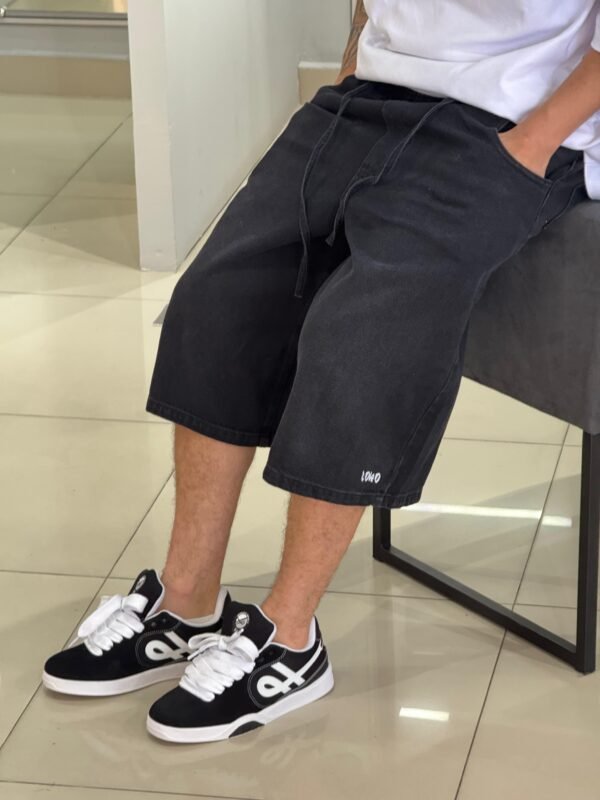 Bermuda Baggy "Jorts" Loko Jeans Dark Stoned - Imagem 2