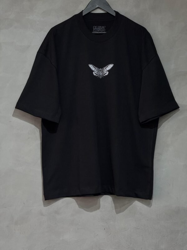Camiseta Oversized Blunt Nocturna Preto - Imagem 3