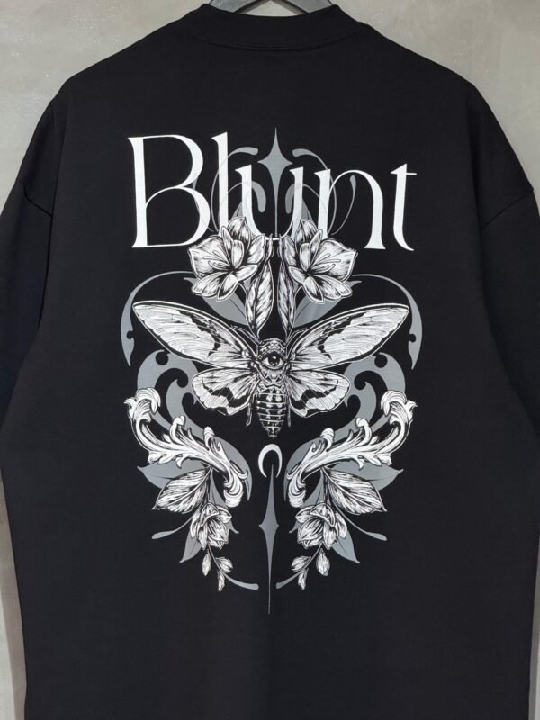 Camiseta Oversized Blunt Nocturna Preto - Imagem 2