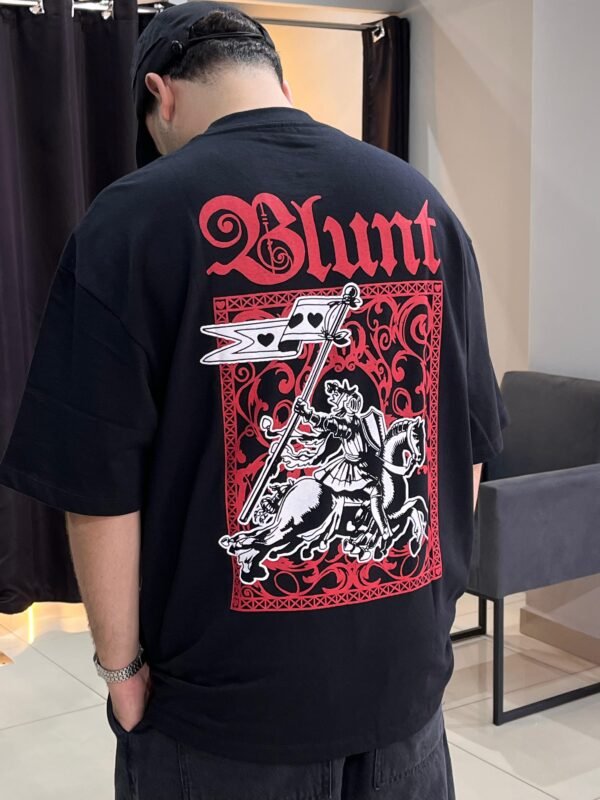 Camiseta Oversized Blunt Gambit Preto - Imagem 2