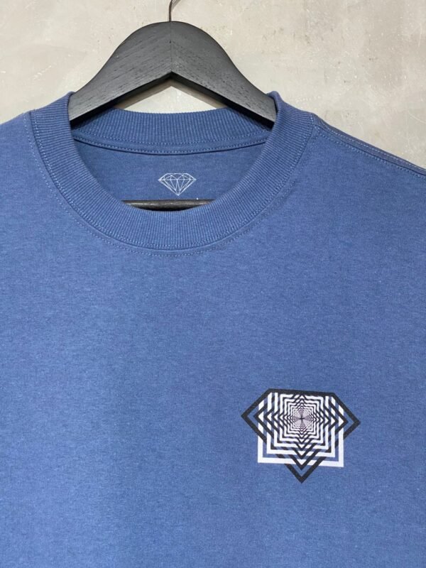 Camiseta Diamond Retro Oversized Azul Gelo - Imagem 6