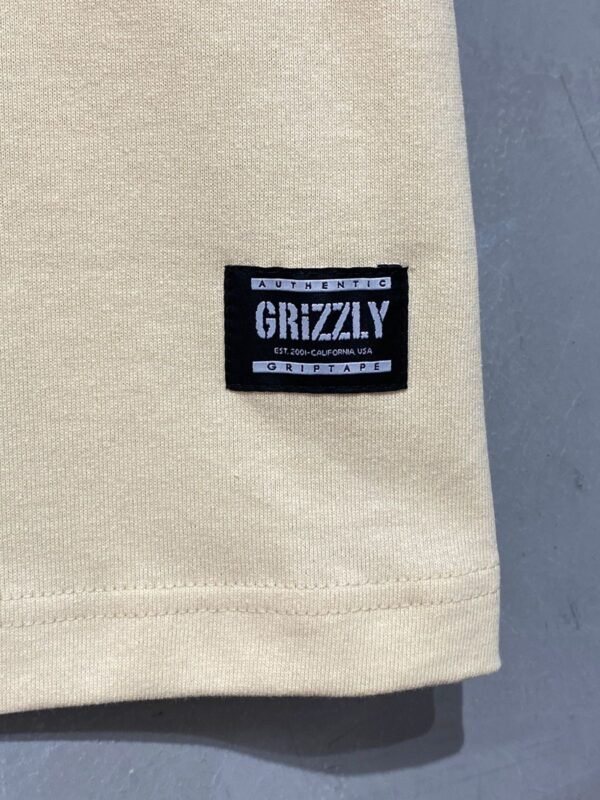 Camiseta Grizzly Blank Oversized Bege - Imagem 3