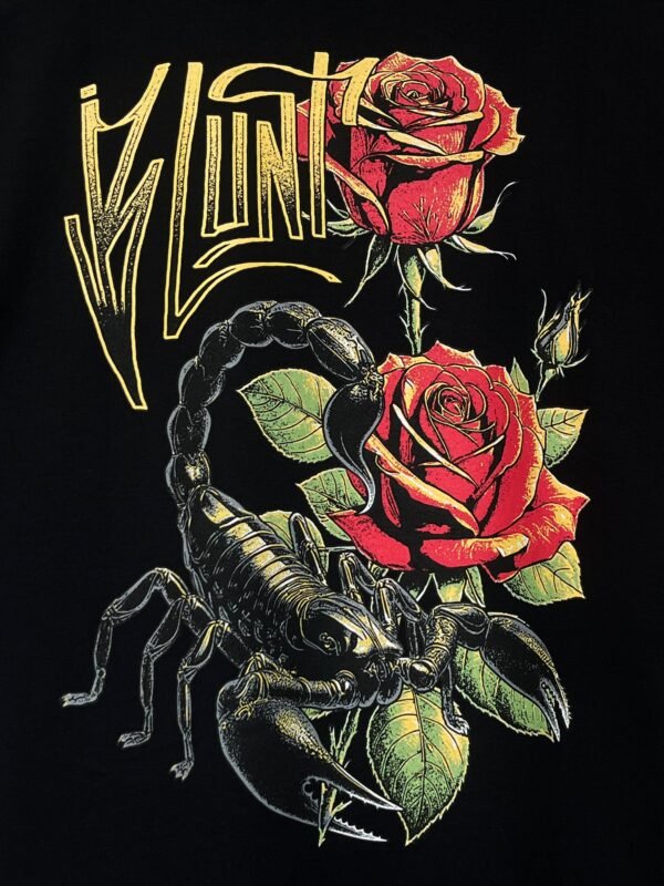 Camiseta Blunt Scorpion Flower Preto - Imagem 5
