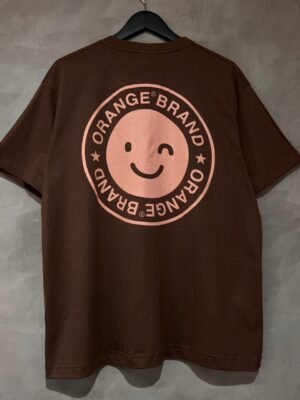 Camiseta Orange Classic Smile Marrom