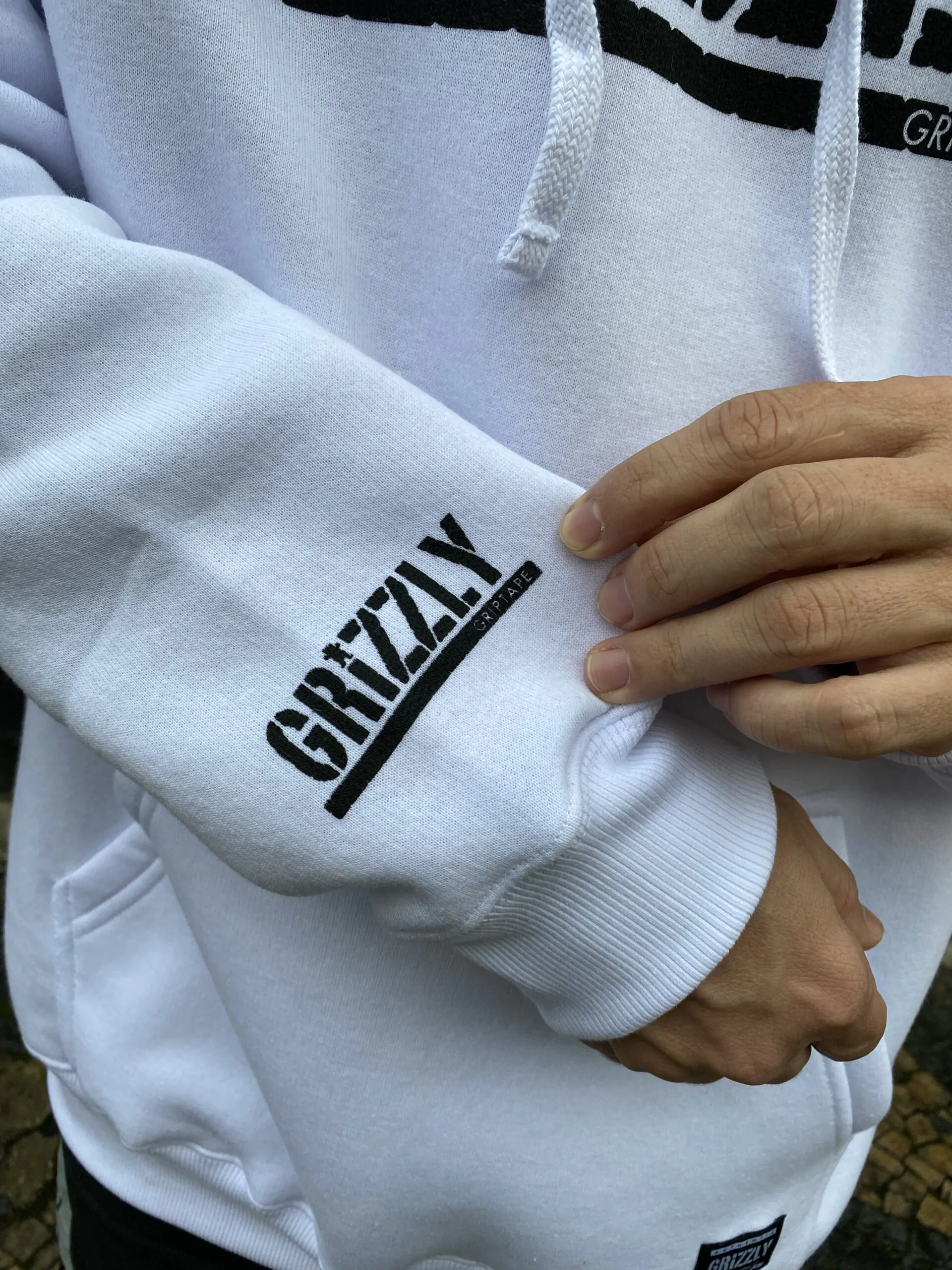 MOLETOM CANGURU GRIZZLY OG STAMP HOODIE BRANCO - Imagem 3