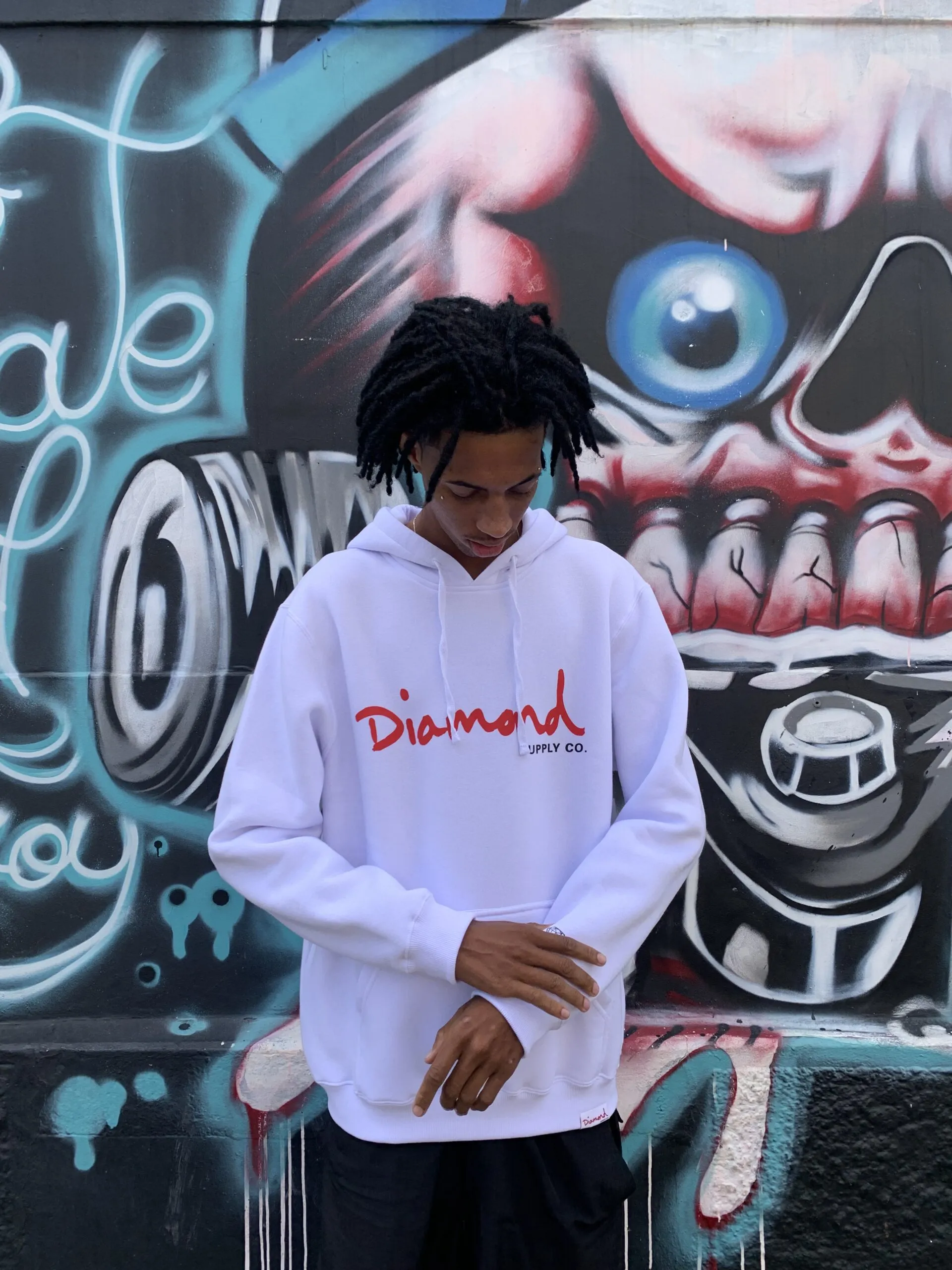 MOLETOM CANGURU DIAMOND OG SCRIPT HOODIE BRANCO - Imagem 3