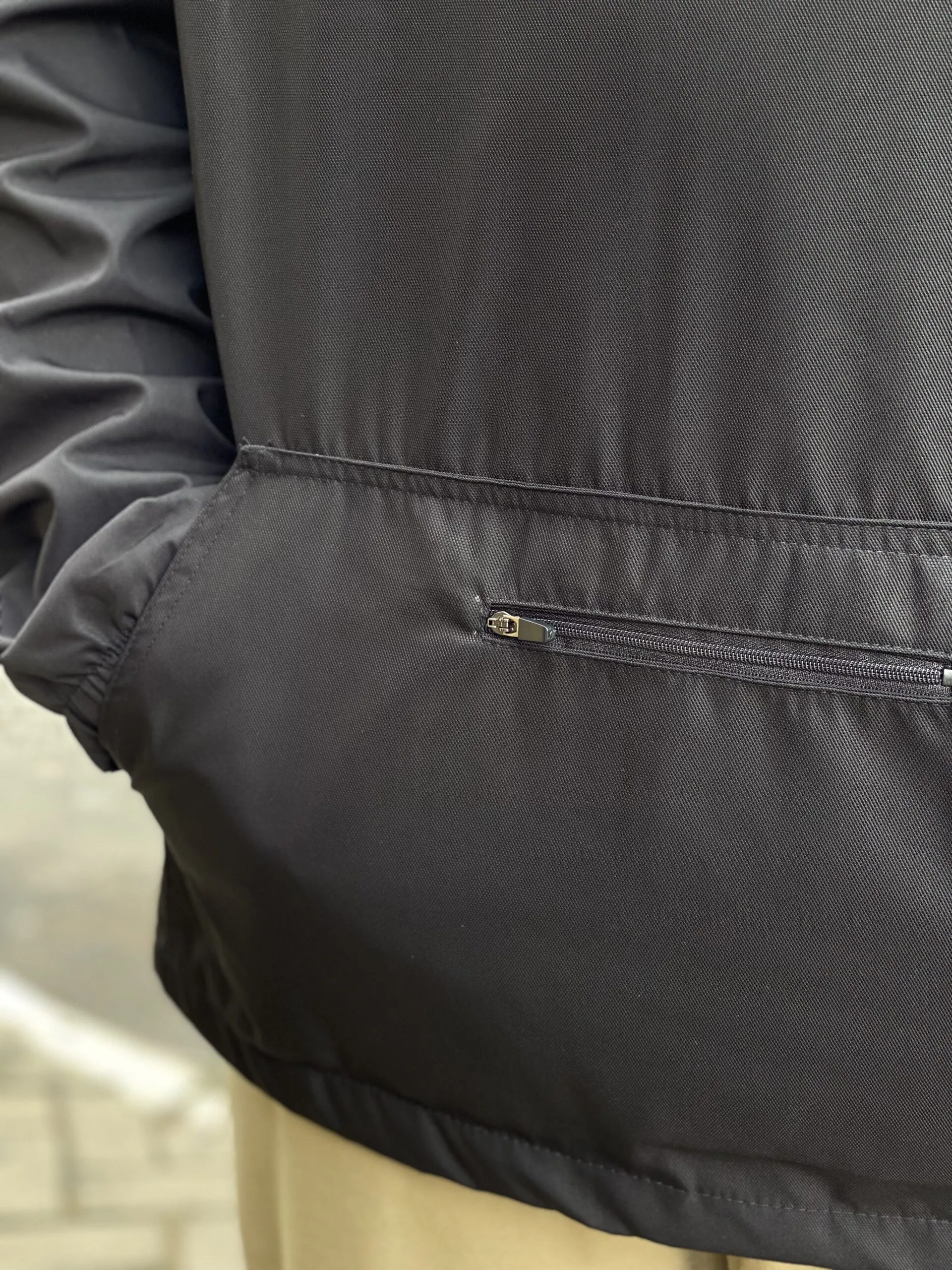 CORTA VENTO CANGURU BLUNT CROTONE PRETO - Imagem 3