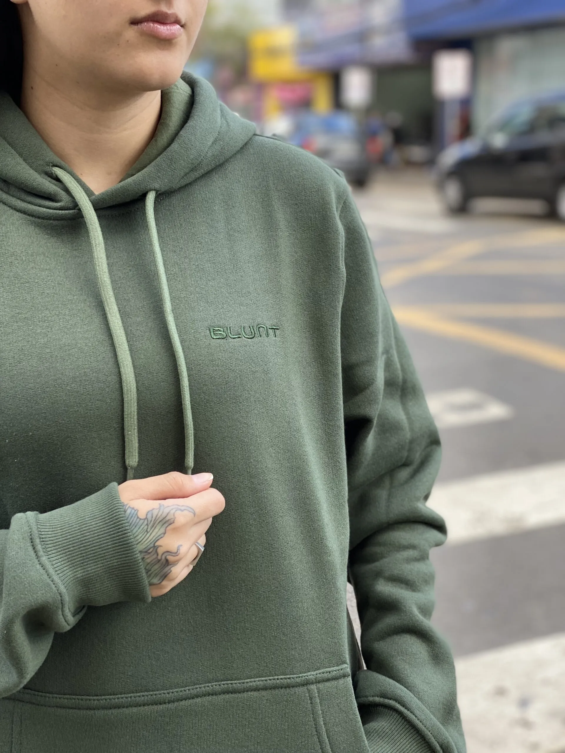 MOLETOM CANGURU BLUNT VERDE - Imagem 2