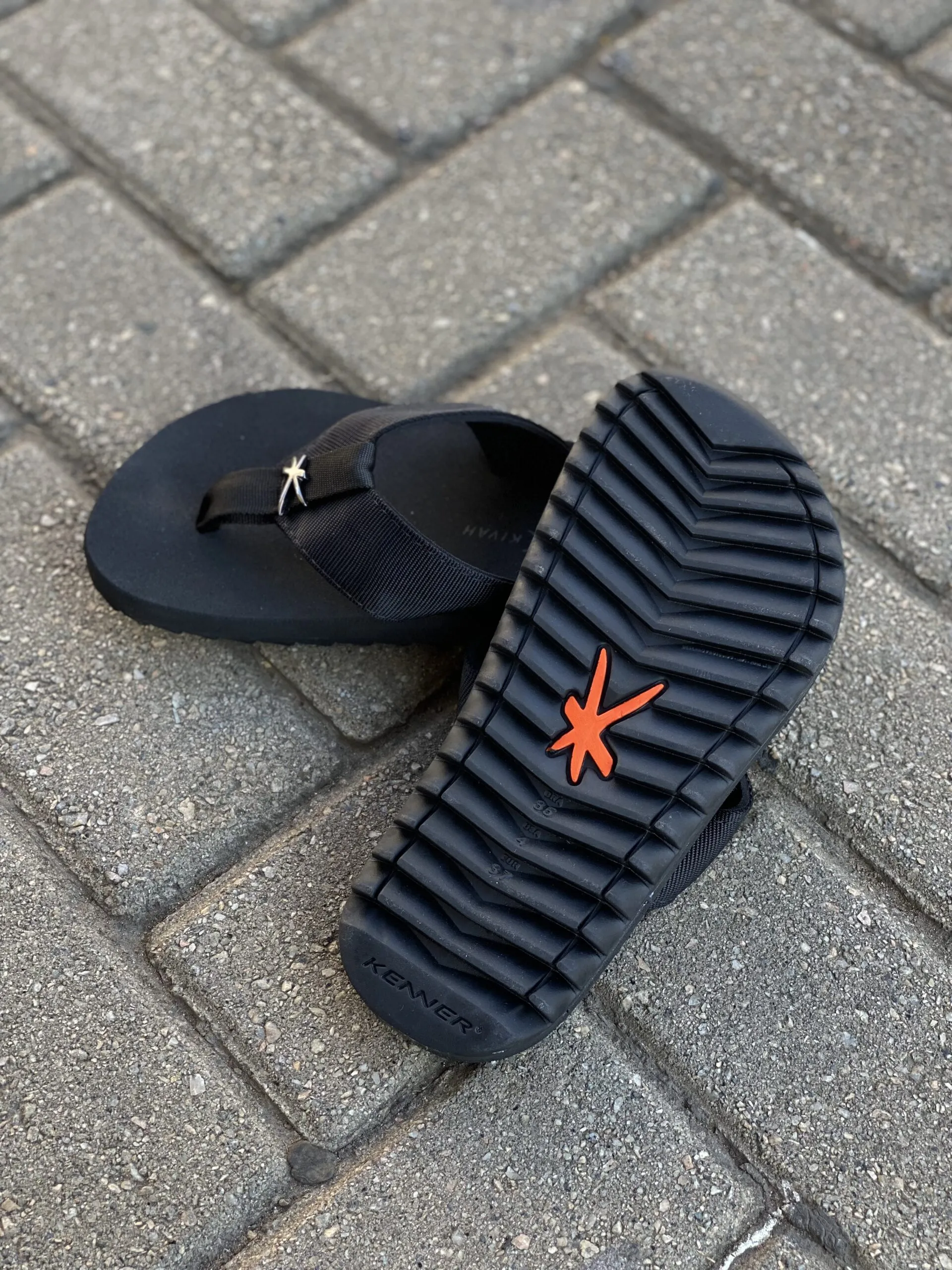 CHINELO KENNER KIVAH PRETO/PRETO - Imagem 4
