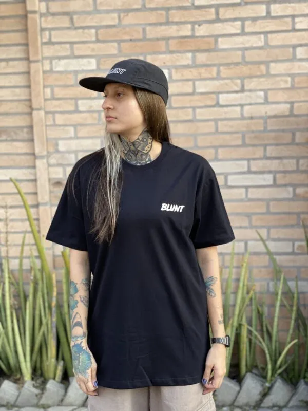 CAMISETA BLUNT BOOM PRETO