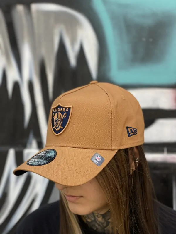 BONÉ NEW ERA ABA CURVA NFL RAIDERS CÁQUI - Imagem 2