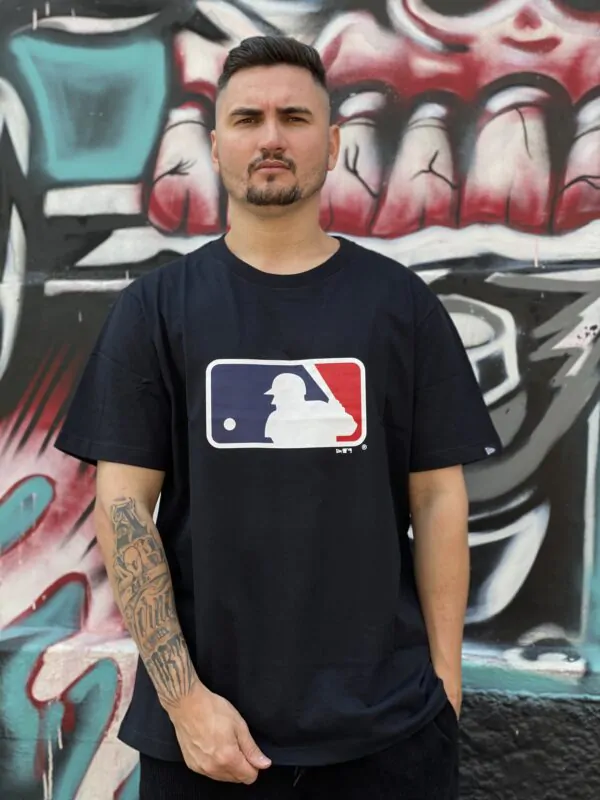 CAMISETA NEW ERA ESSENTIALS PRETO