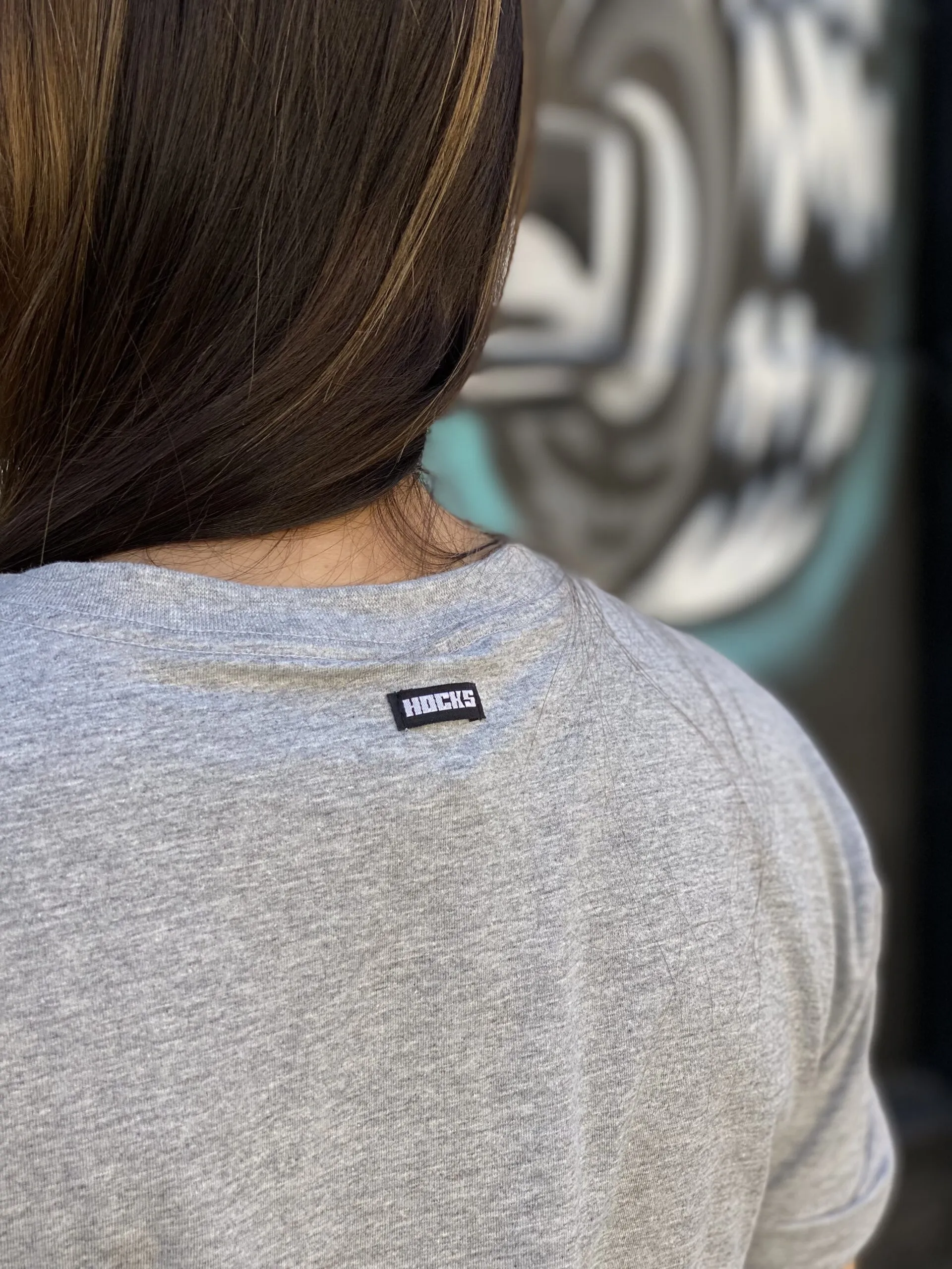 CROPPED MALHA HOCKS LOGO BOX CINZA - Imagem 5