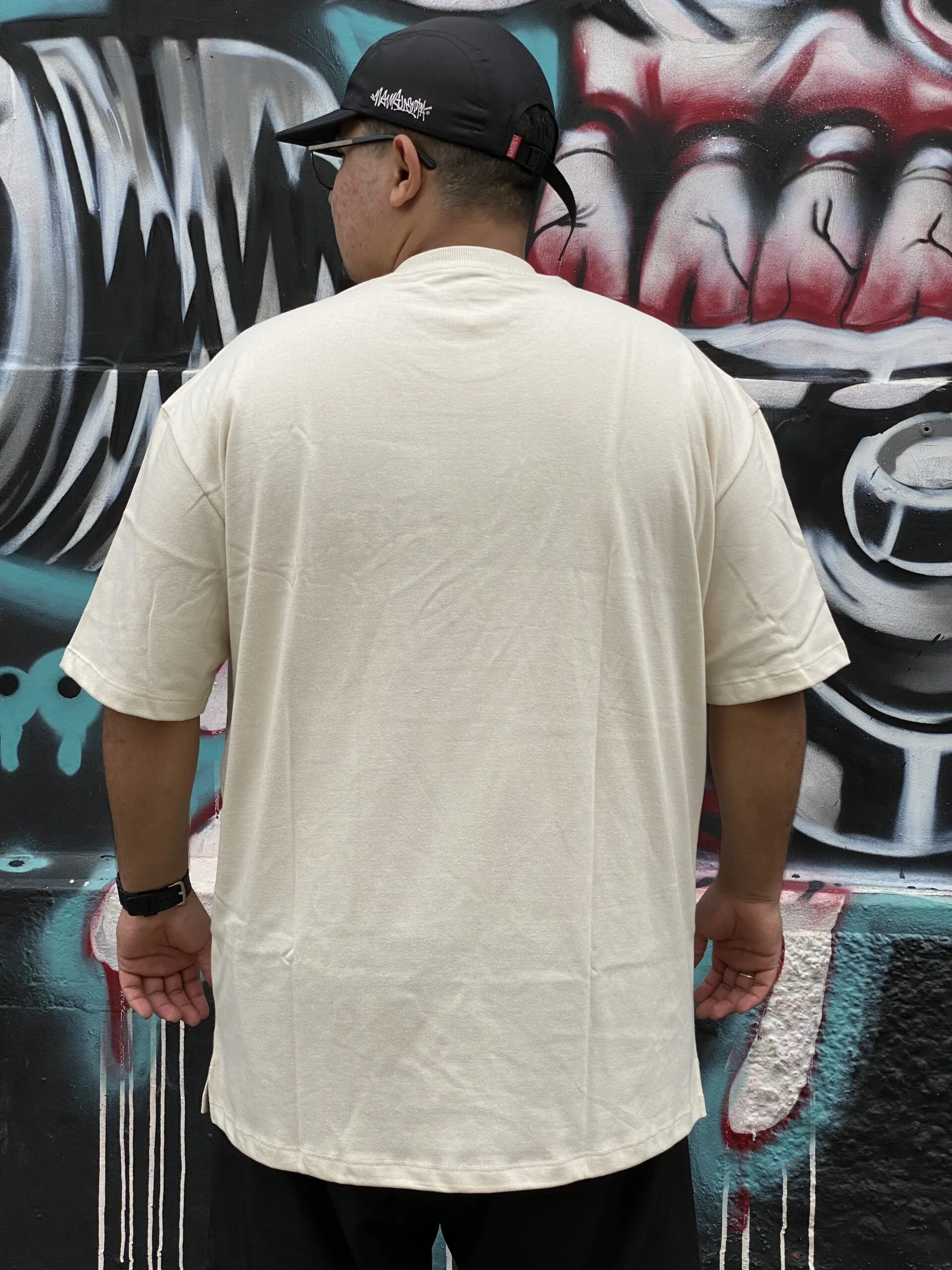 CAMISETA OVERSIZED BLUNT UTICA AREIA - Imagem 3