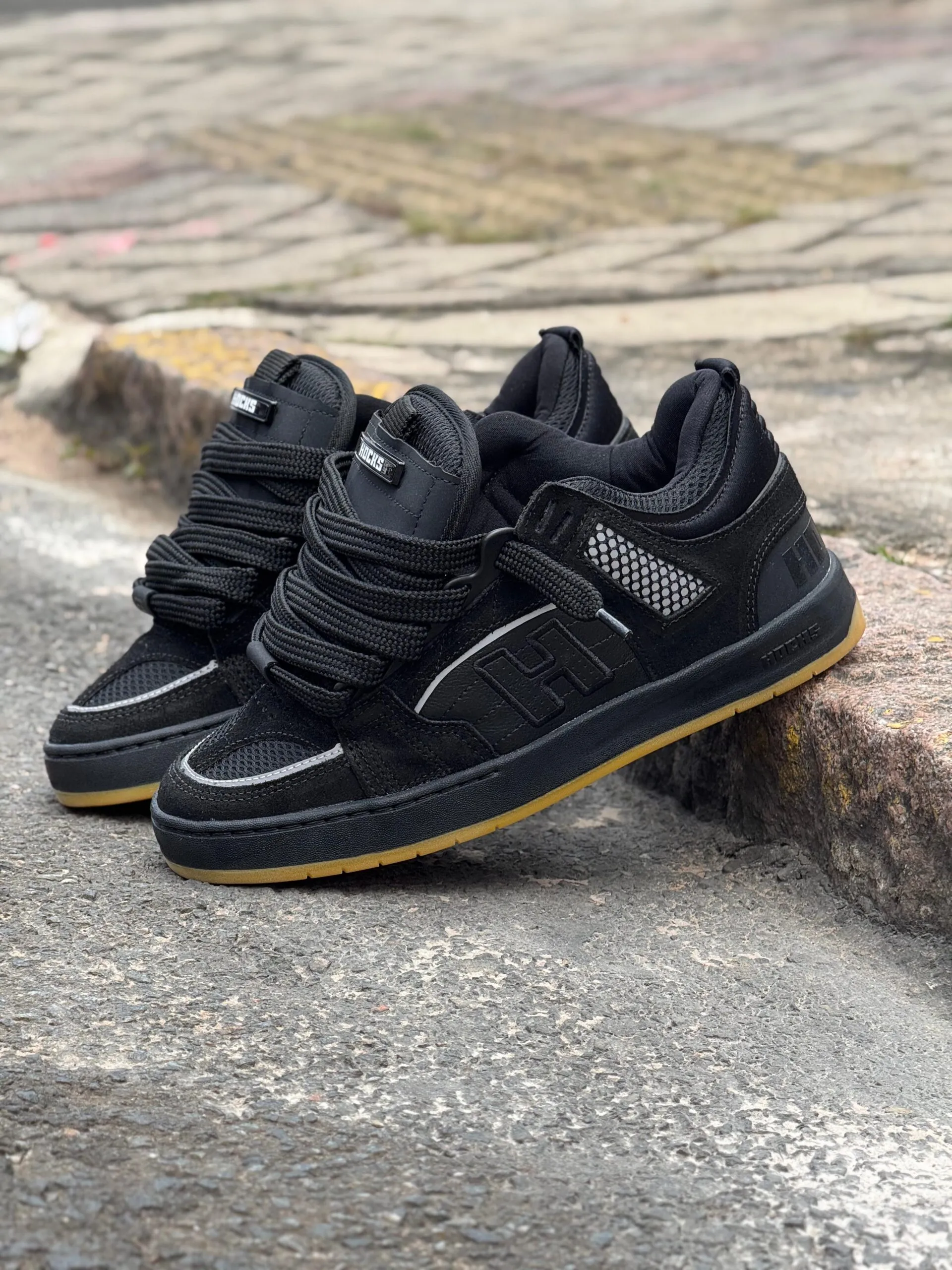 TÊNIS HOCKS BOLD PRETO ESPECTRO