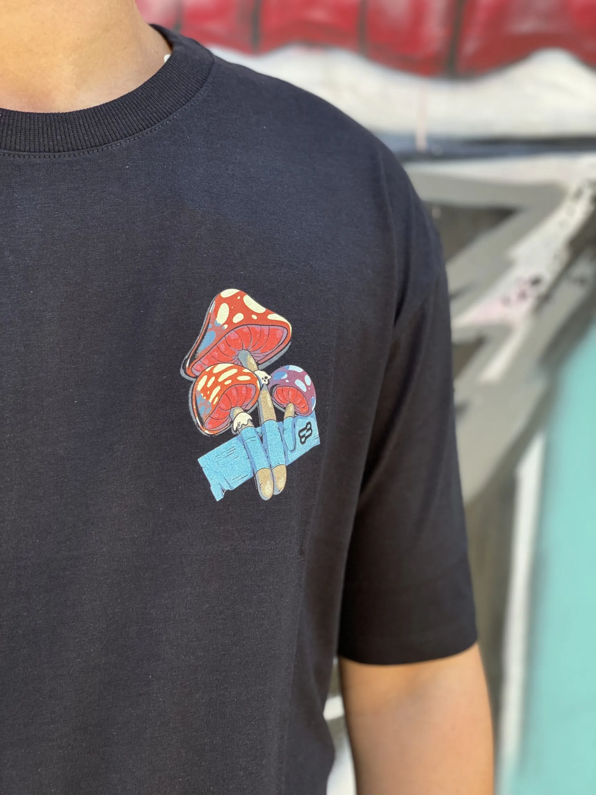 CAMISETA BLUNT SHROOMS PRETO - Imagem 2