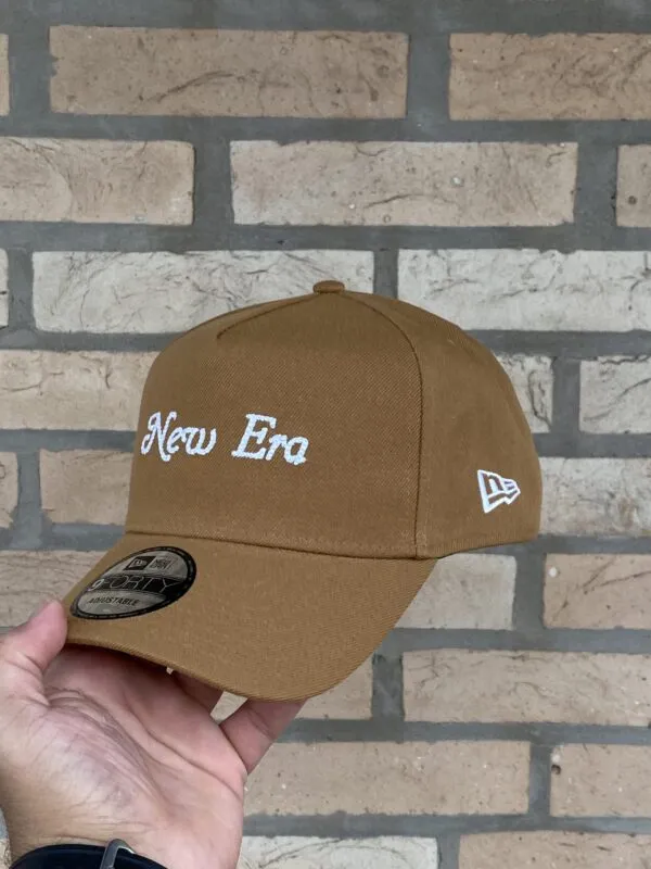 BONÉ ABA CURVA NEW ERA CLASSIC KAKI - Imagem 2