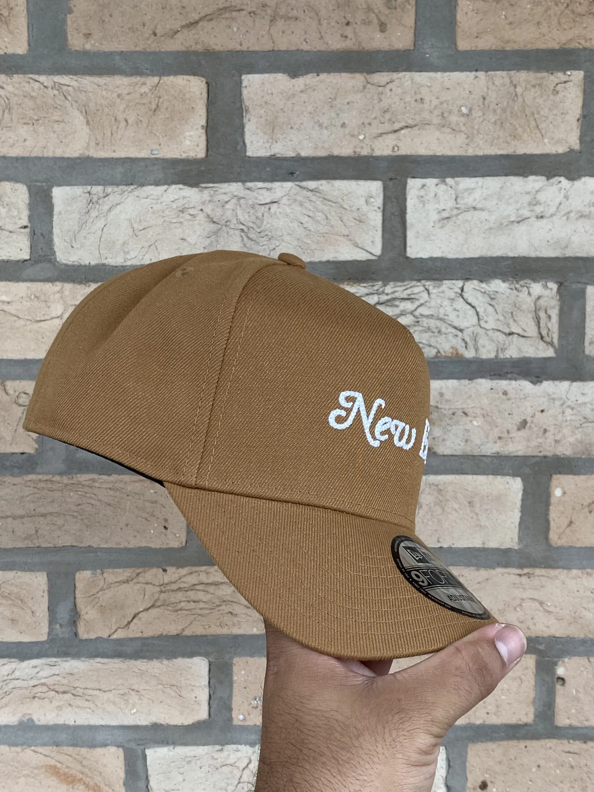 BONÉ ABA CURVA NEW ERA CLASSIC KAKI - Imagem 5