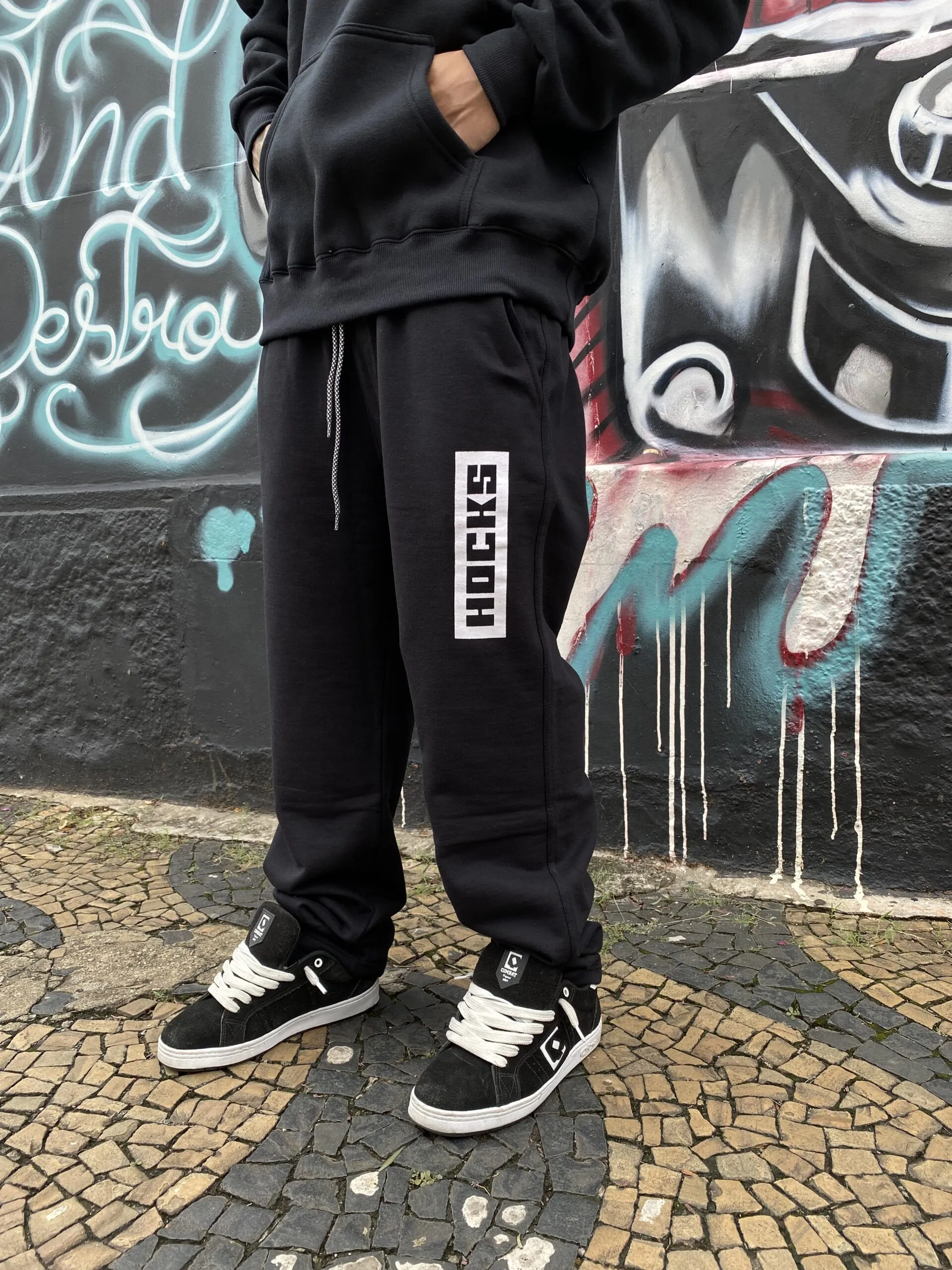 CALÇA MOLETOM HOCKS LOGO LETTER PRETO
