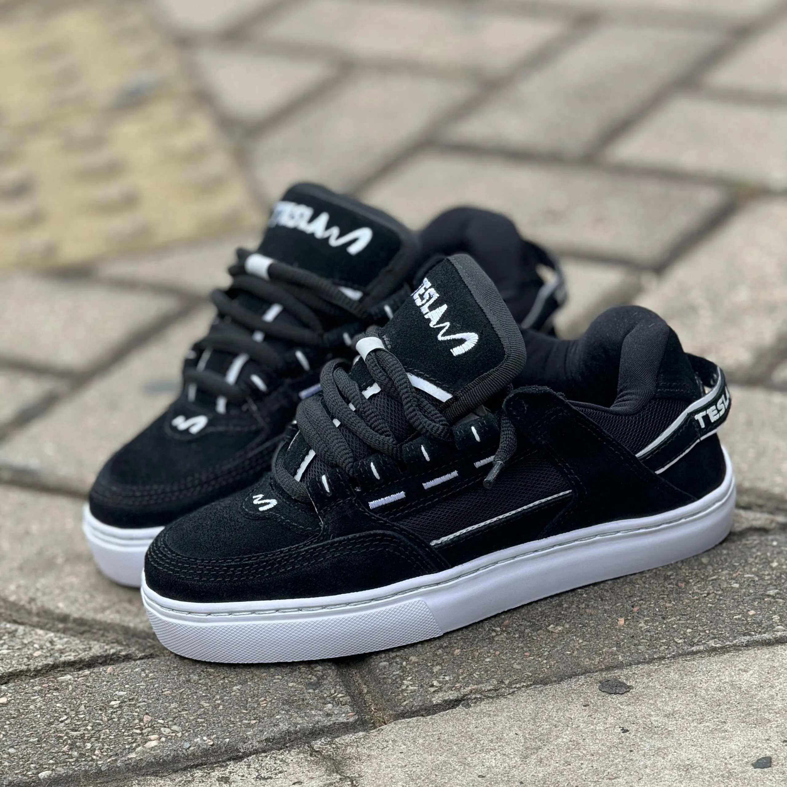 TÊNIS TESLA COIL BLACK REFLECT - Imagem 4