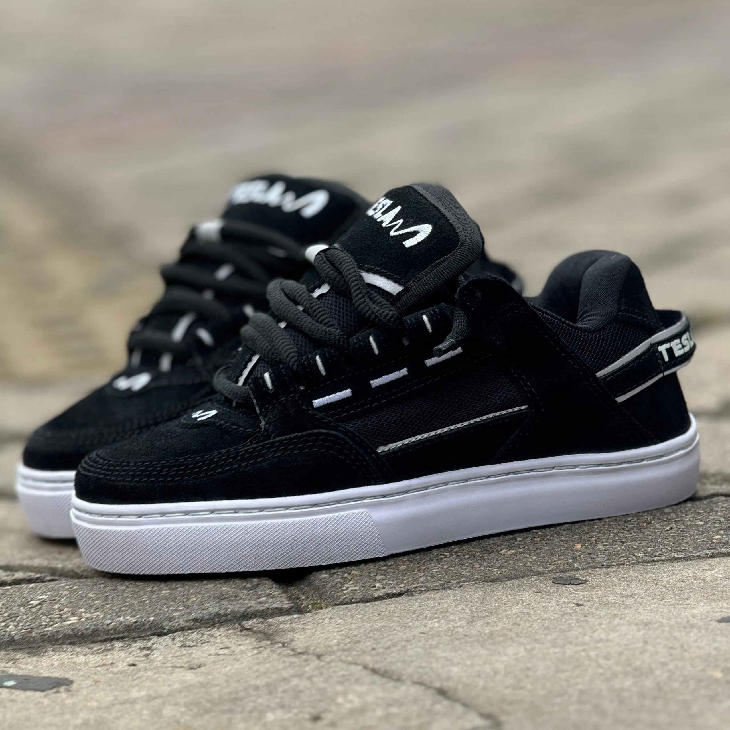 TÊNIS TESLA COIL BLACK REFLECT