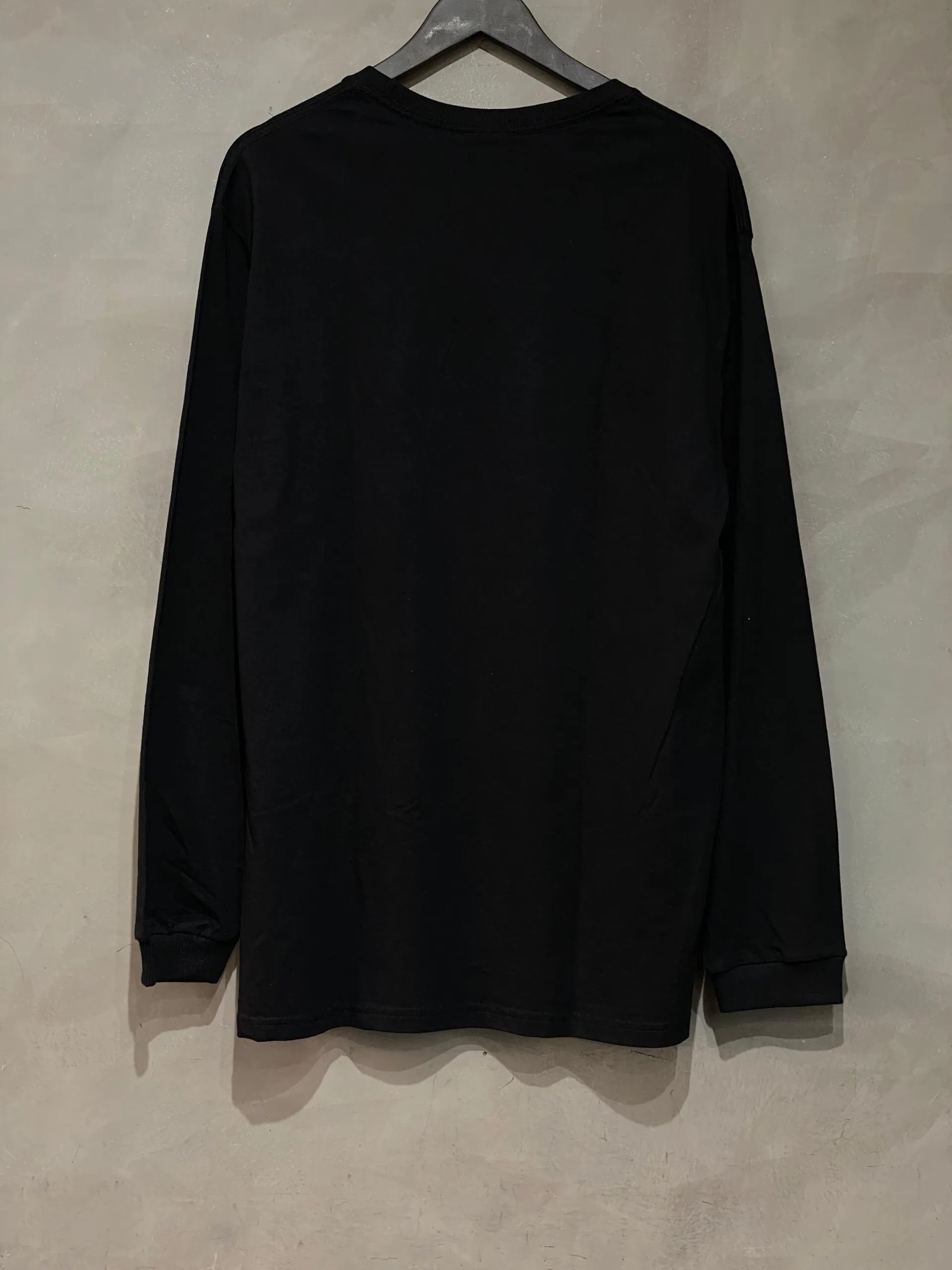 CAMISETA LONGSLEEVE HIGH CLAY BLACK - Imagem 3