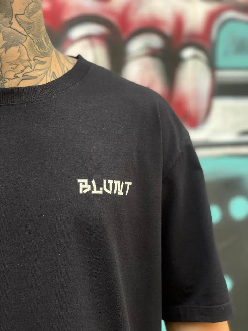 CAMISETA BLUNT ANGRY ANIME PRETO - Imagem 4