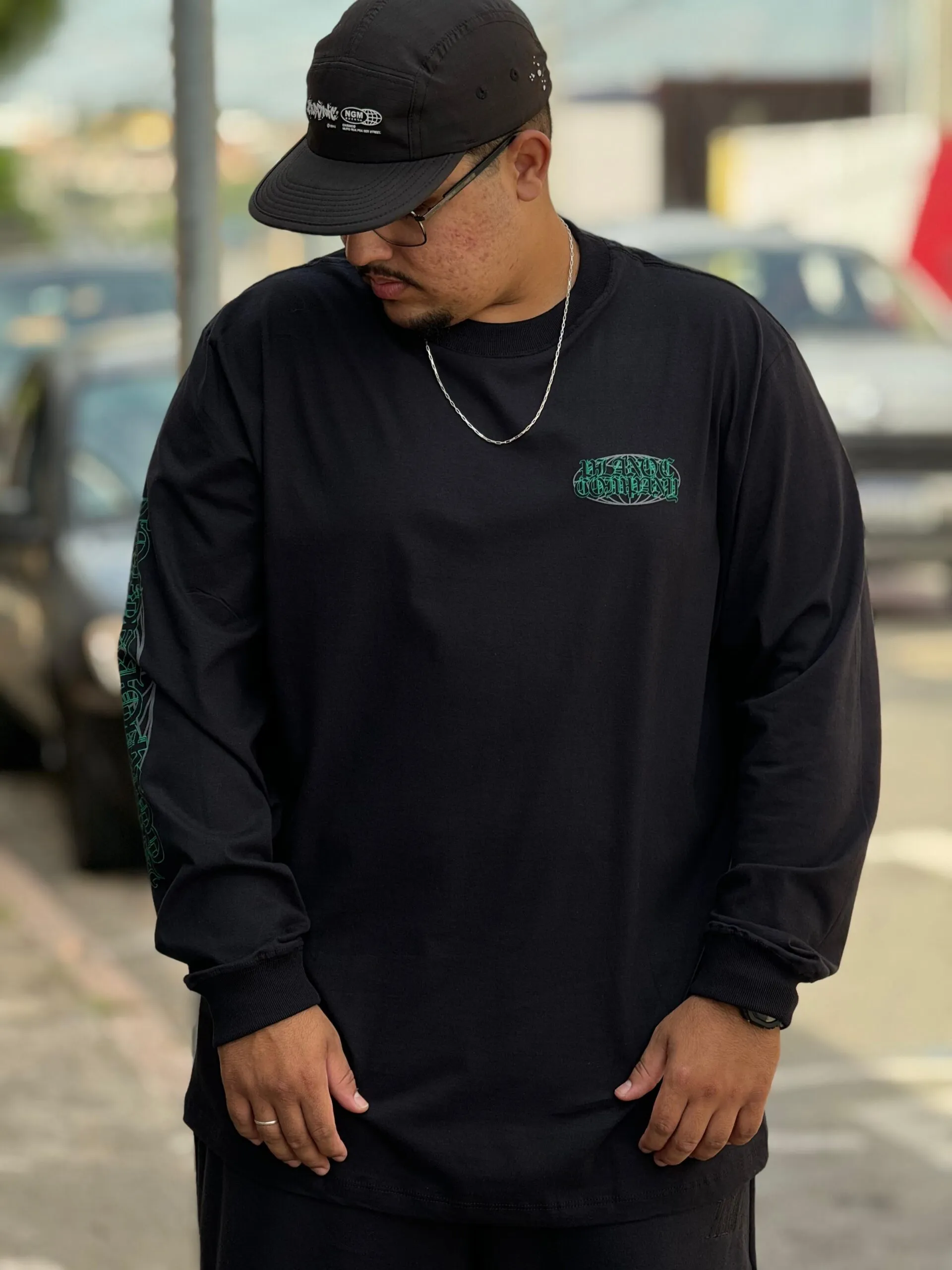 CAMISETA ML PLANO C. BHD CORP PRETO