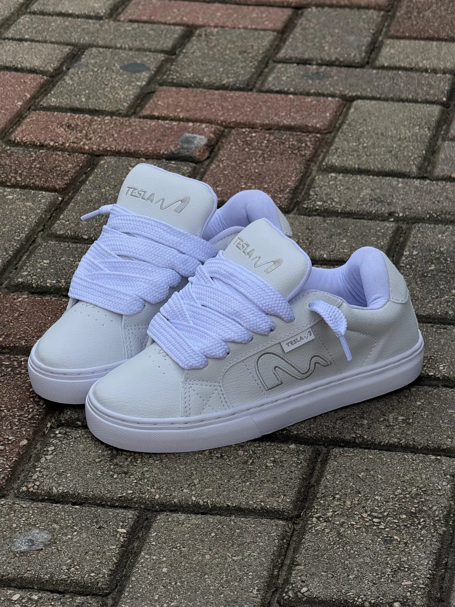 TÊNIS TESLA HERTZ ALL WHITE - Imagem 3