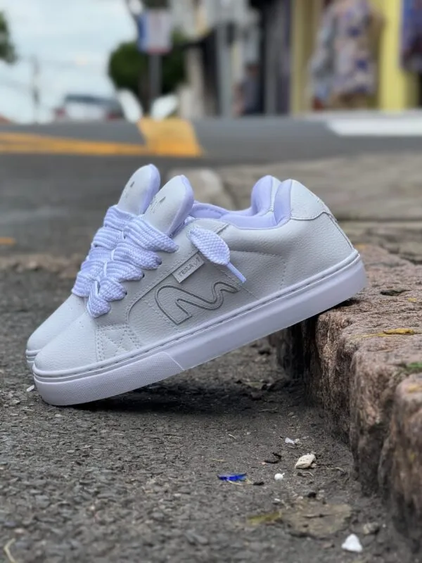 TÊNIS TESLA HERTZ ALL WHITE