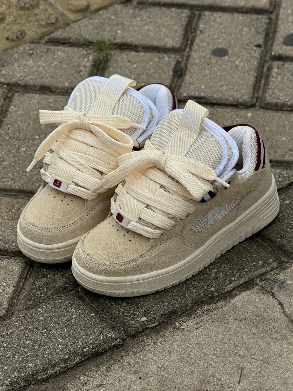 Tênis Freeday Switch  Creme Bordô - Imagem 10