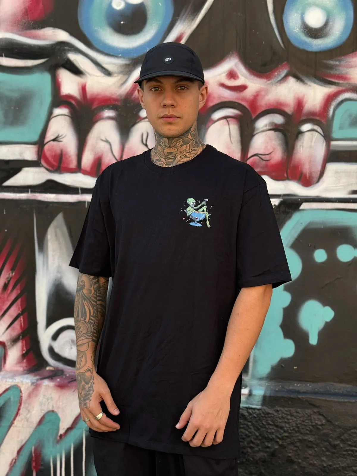 CAMISETA BLUNT DRINK RESPONSIBLY PRETO - Imagem 2