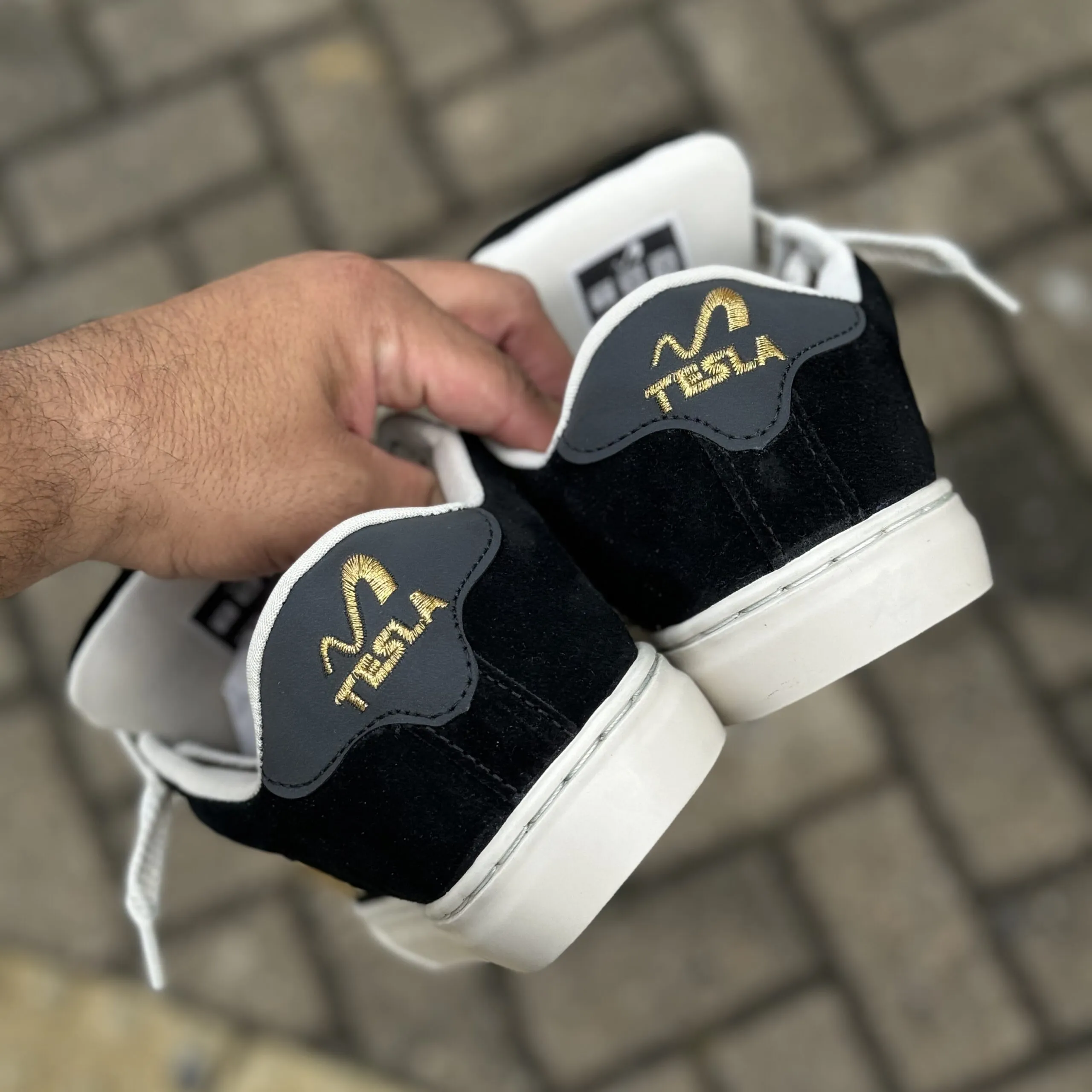 TÊNIS TESLA HERTZ BLACK GOLD - Imagem 3