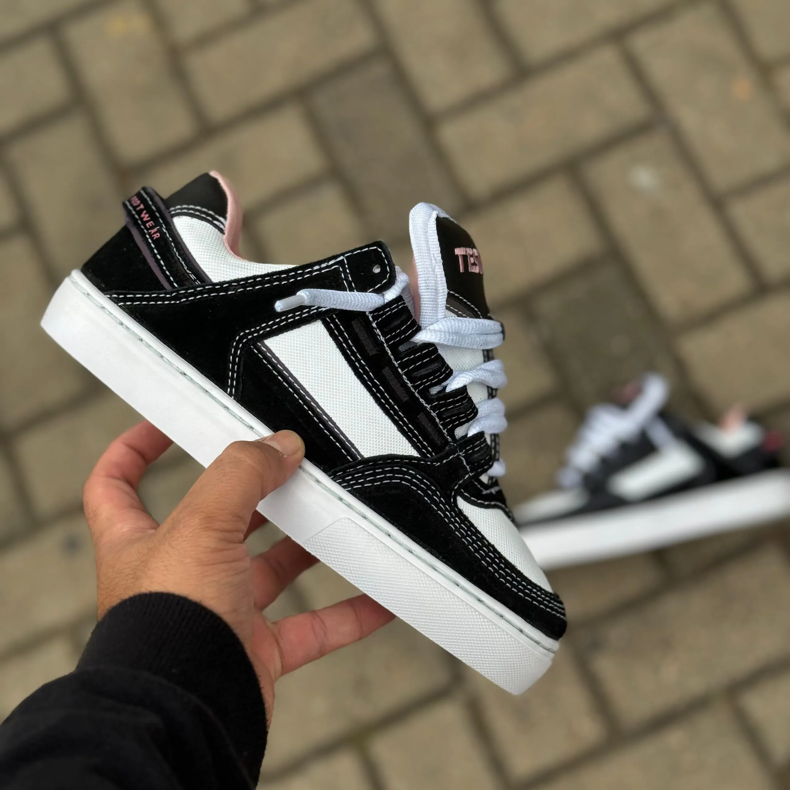 TÊNIS TESLA COIL BLACK ROSE - Imagem 8