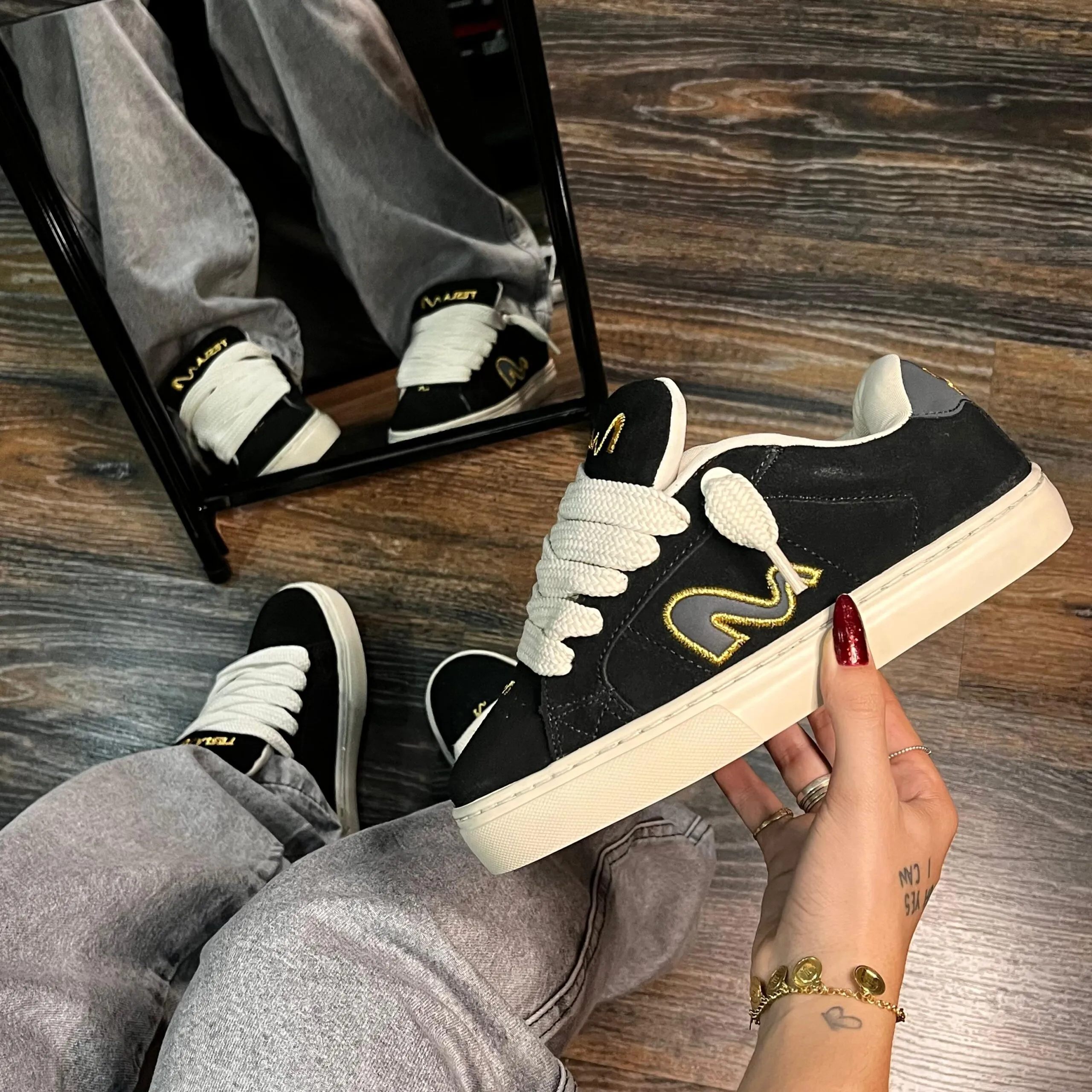 TÊNIS TESLA HERTZ BLACK GOLD - Imagem 8