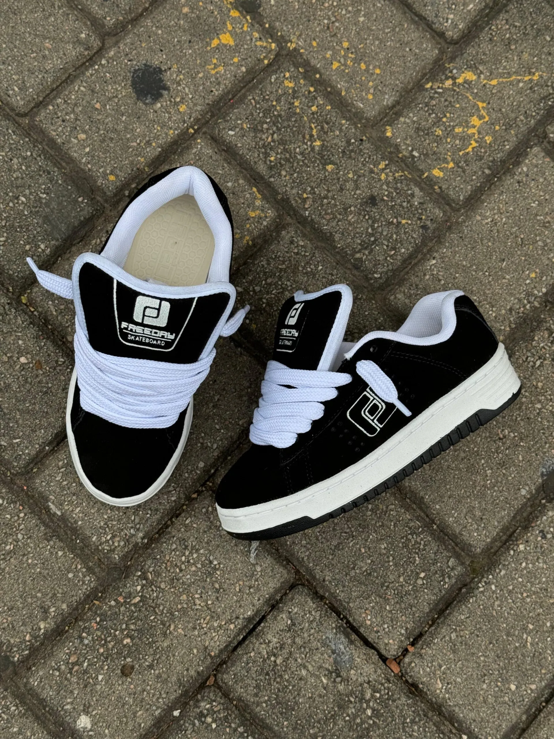 TÊNIS FREEDAY JAB PRETO BRANCO - Imagem 9