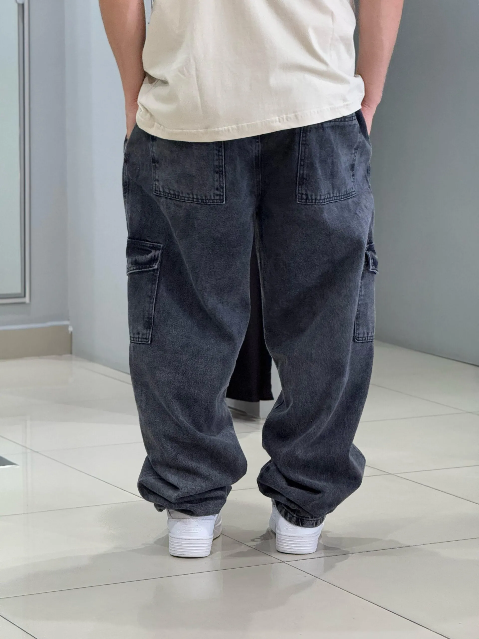 Calça Cargo Loko Jeans Estonado Escuro - Imagem 3